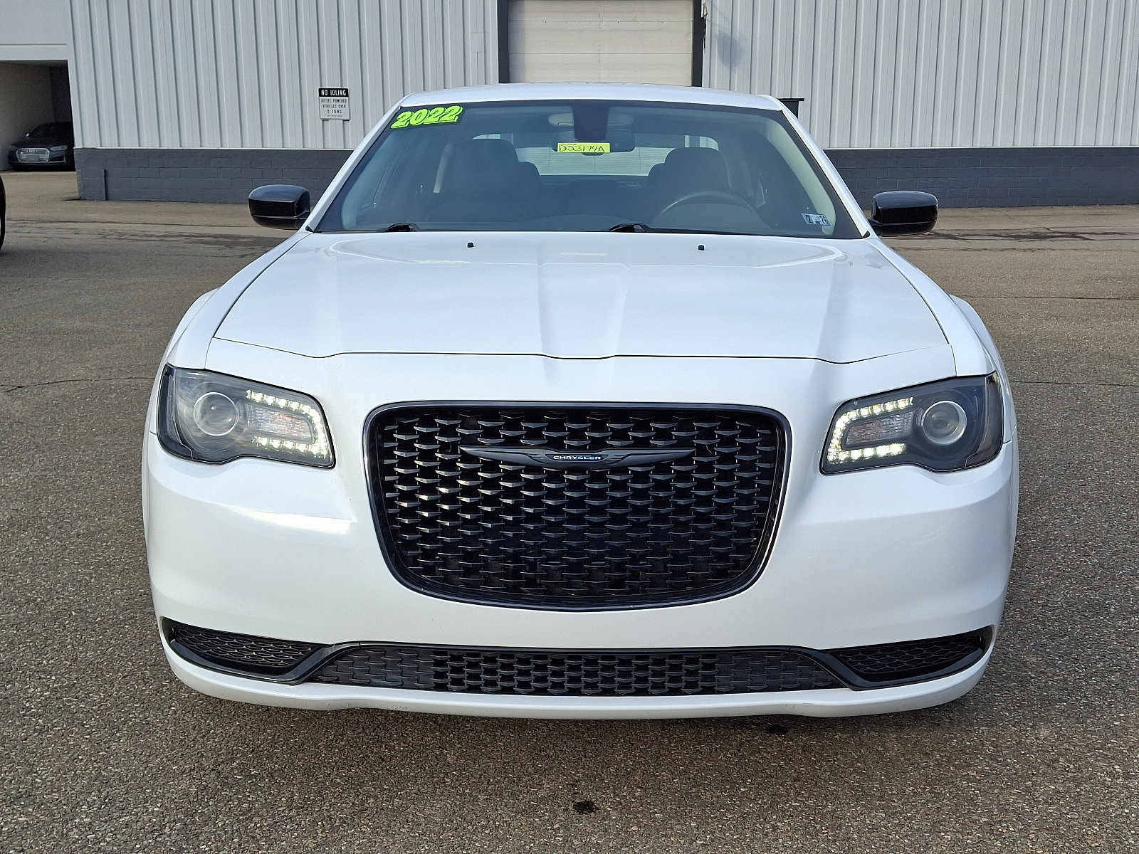 Used 2022 Chrysler 300 Touring with VIN 2C3CCARG1NH116440 for sale in Danville, PA
