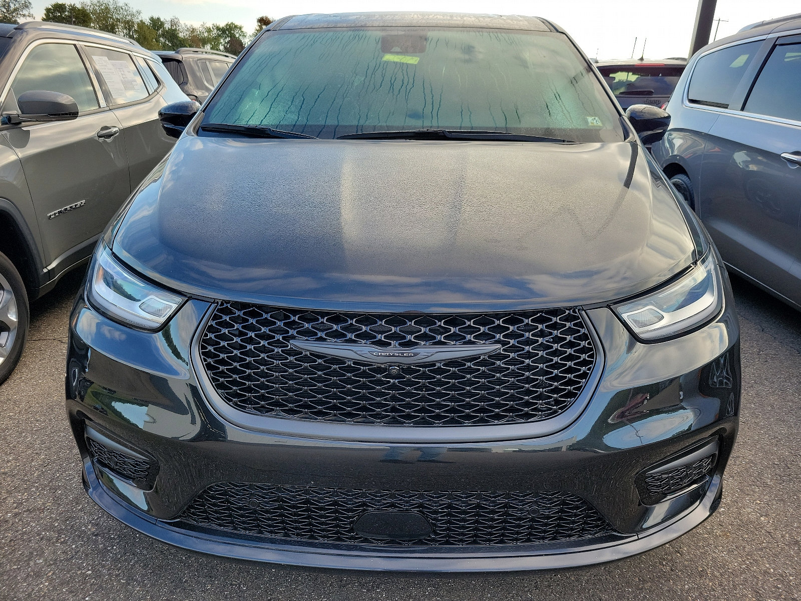 Used 2023 Chrysler Pacifica Hybrid Limited with VIN 2C4RC1S70PR543637 for sale in Danville, PA