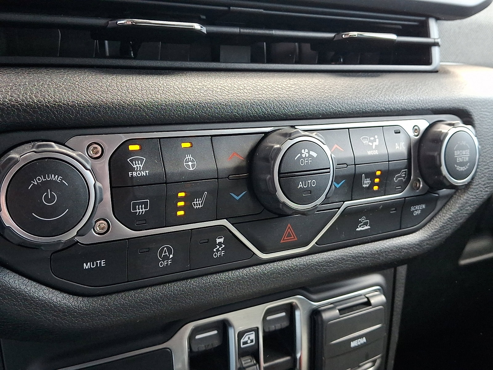 2024 Jeep Wrangler 4-Door Sport S - Photo 15