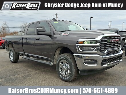 2026 Ram 2500 TRADESMAN CREW CAB 4X4 8' BOX Pickup
