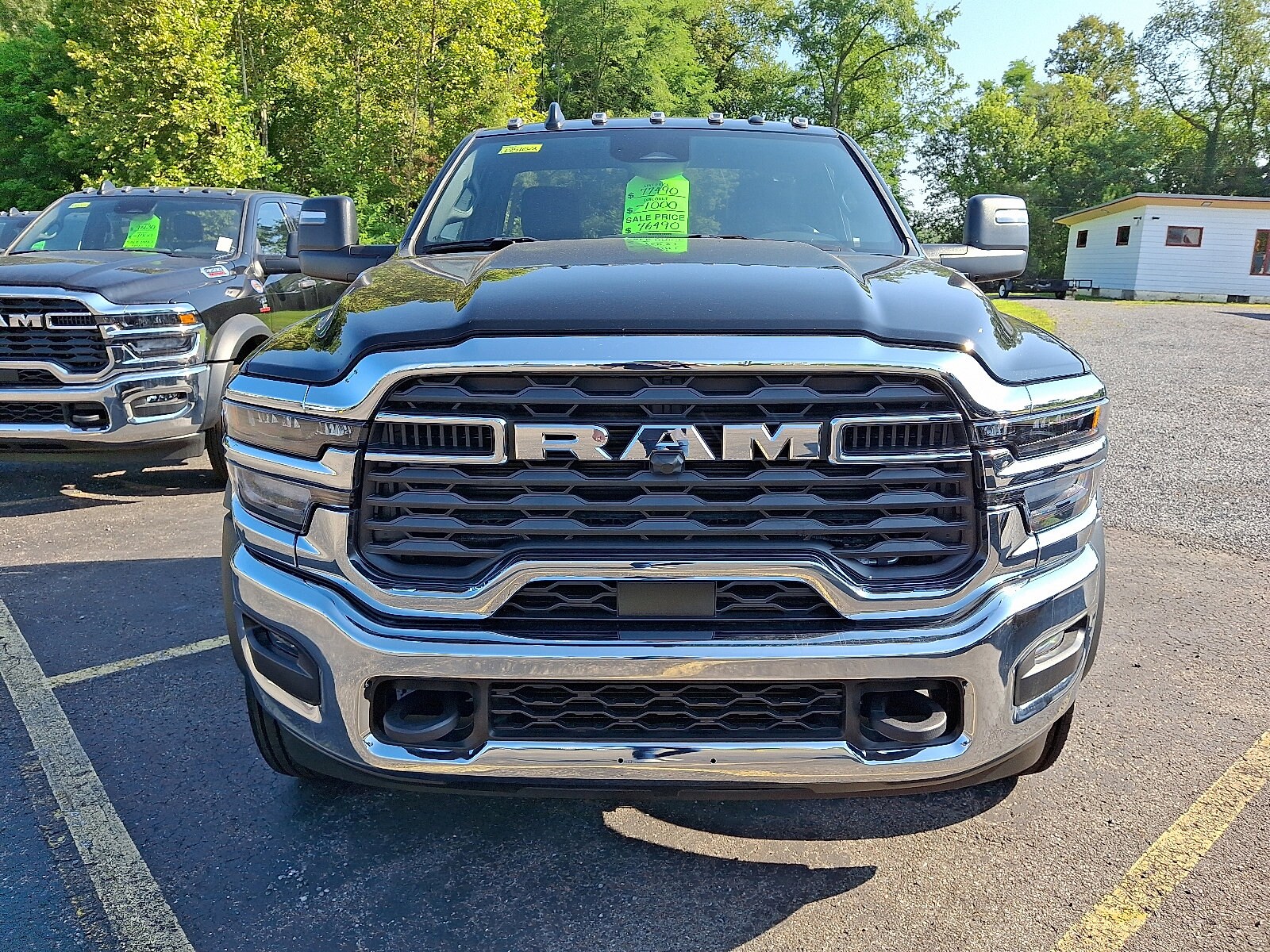 2025 Ram 5500 Tradesman photo 2