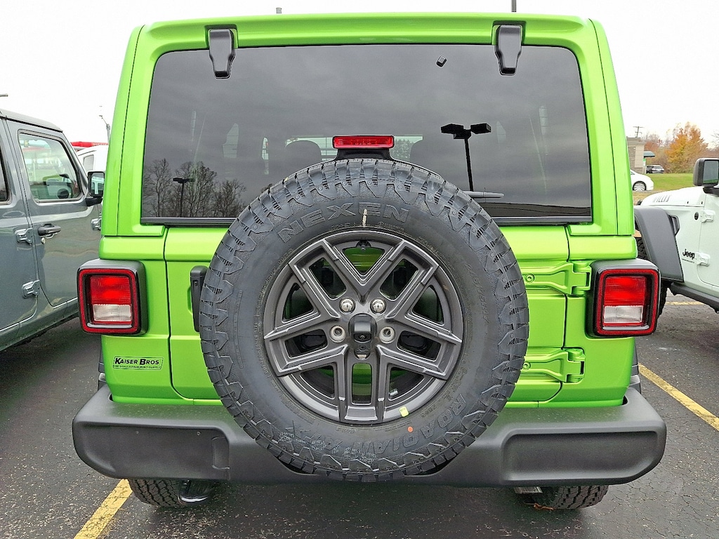 New 2026 Jeep Wrangler 4-DOOR SPORT S Sport Utility