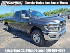 2025 Ram 2500 TRADESMAN CREW CAB 4X4 8' BOX Pickup