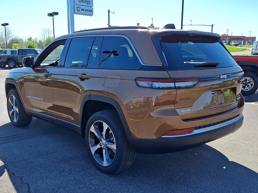 New 2026 Jeep Grand Cherokee LIMITED 4X4 Sport Utility