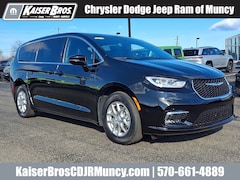 2026 Chrysler Pacifica SELECT Passenger Van