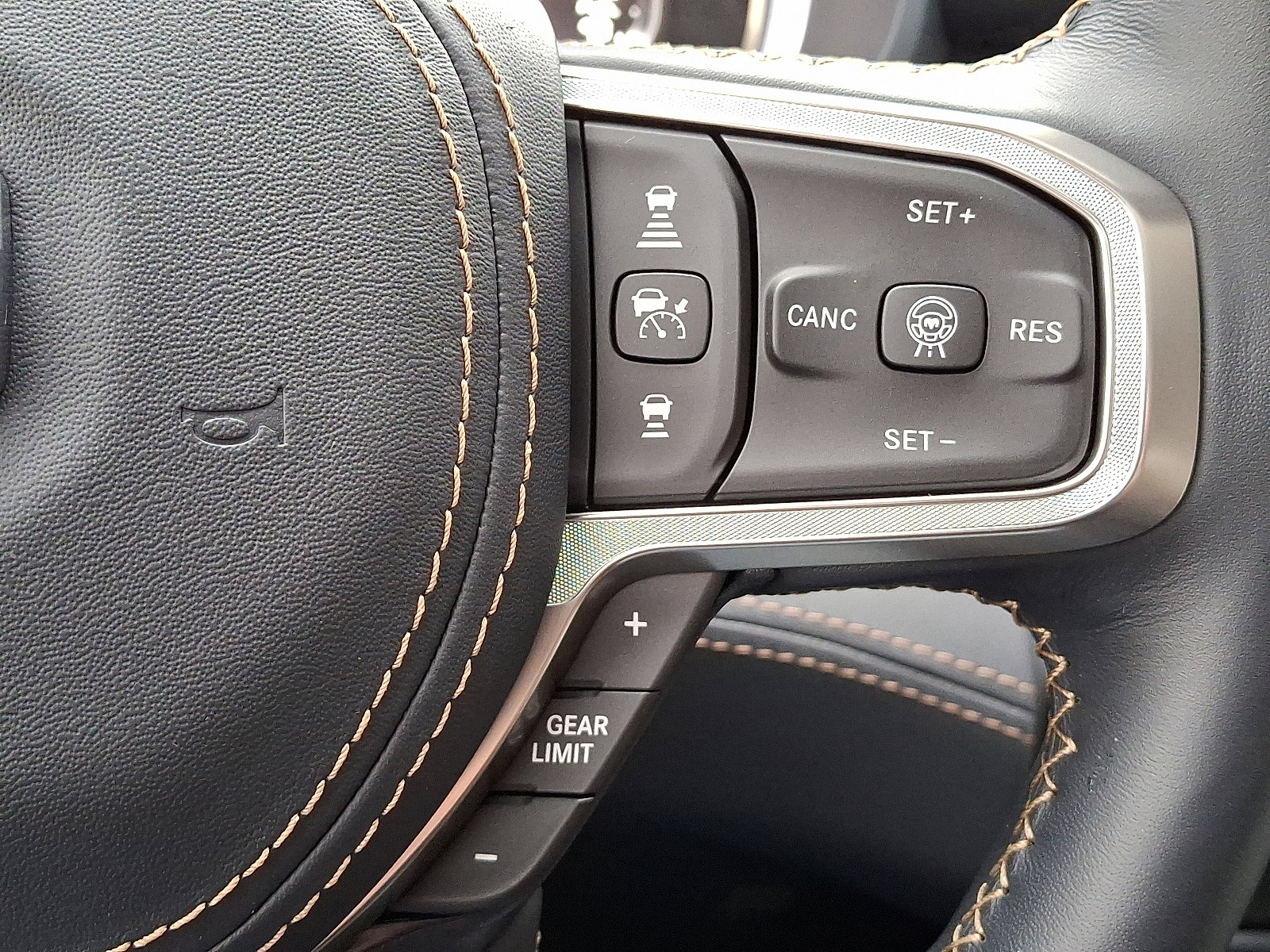 2025 RAM Ram 1500 Pickup Tungsten - Photo 24