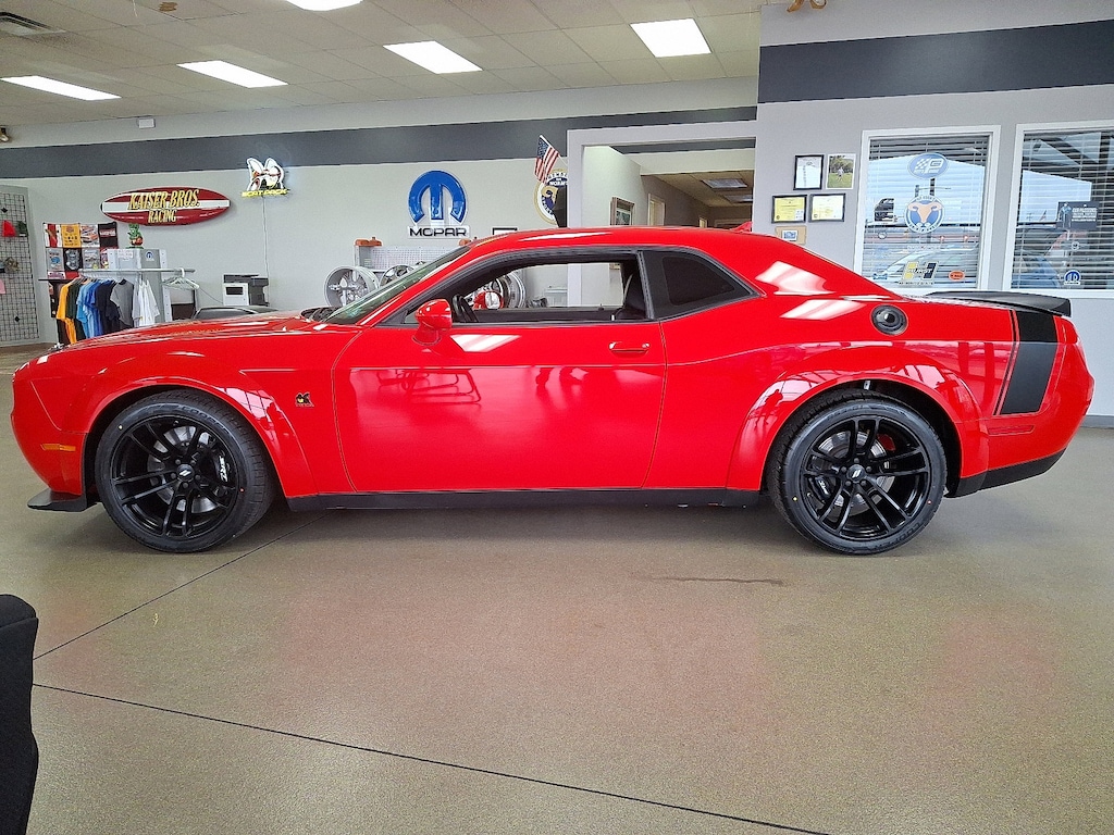 Used 2023 Dodge Challenger R/T Scat Pack Coupe