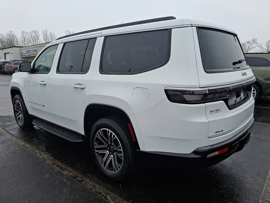 New 2026 Jeep Grand Wagoneer 4X4 Sport Utility