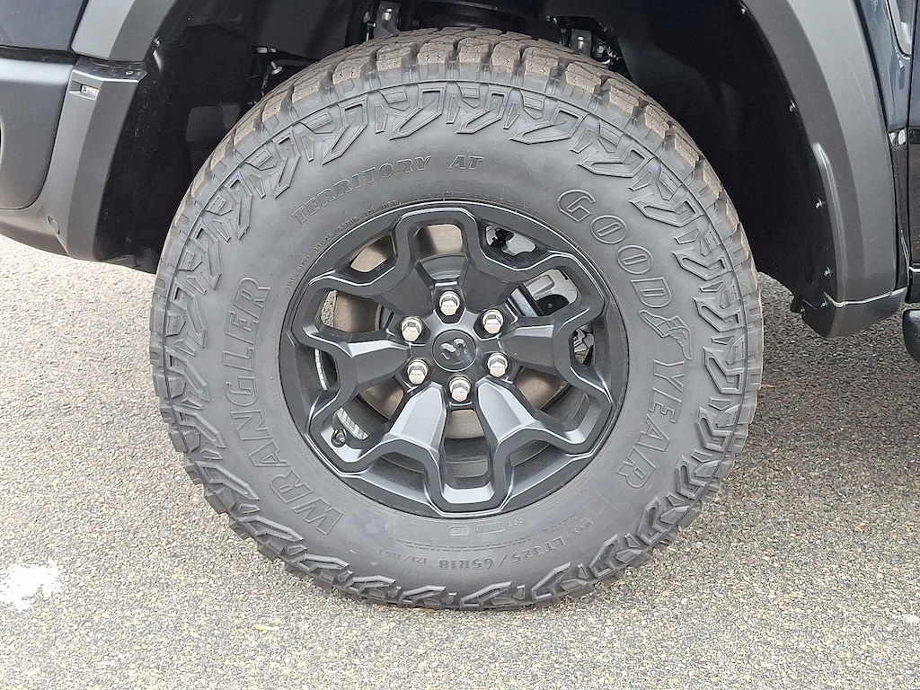 New 2025 Ram 1500 RHO CREW CAB 4X4 5'7 BOX Pickup