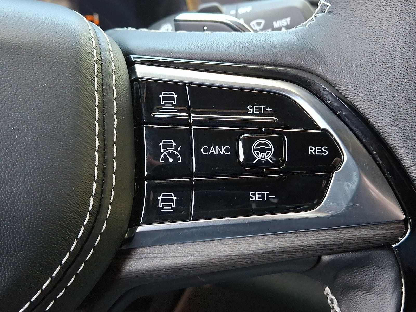 2024 Jeep Grand Cherokee L Overland - Photo 26