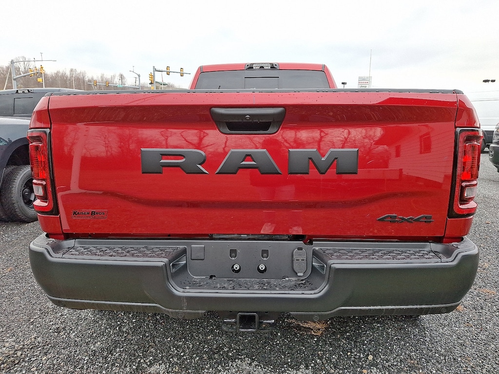 New 2026 Ram 3500 TRADESMAN CREW CAB 4X4 8' BOX Pickup