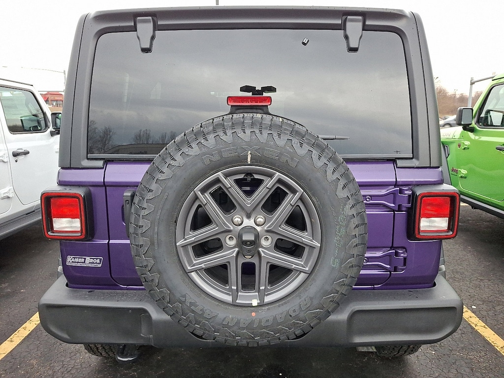 New 2026 Jeep Wrangler 4-DOOR SPORT S Sport Utility