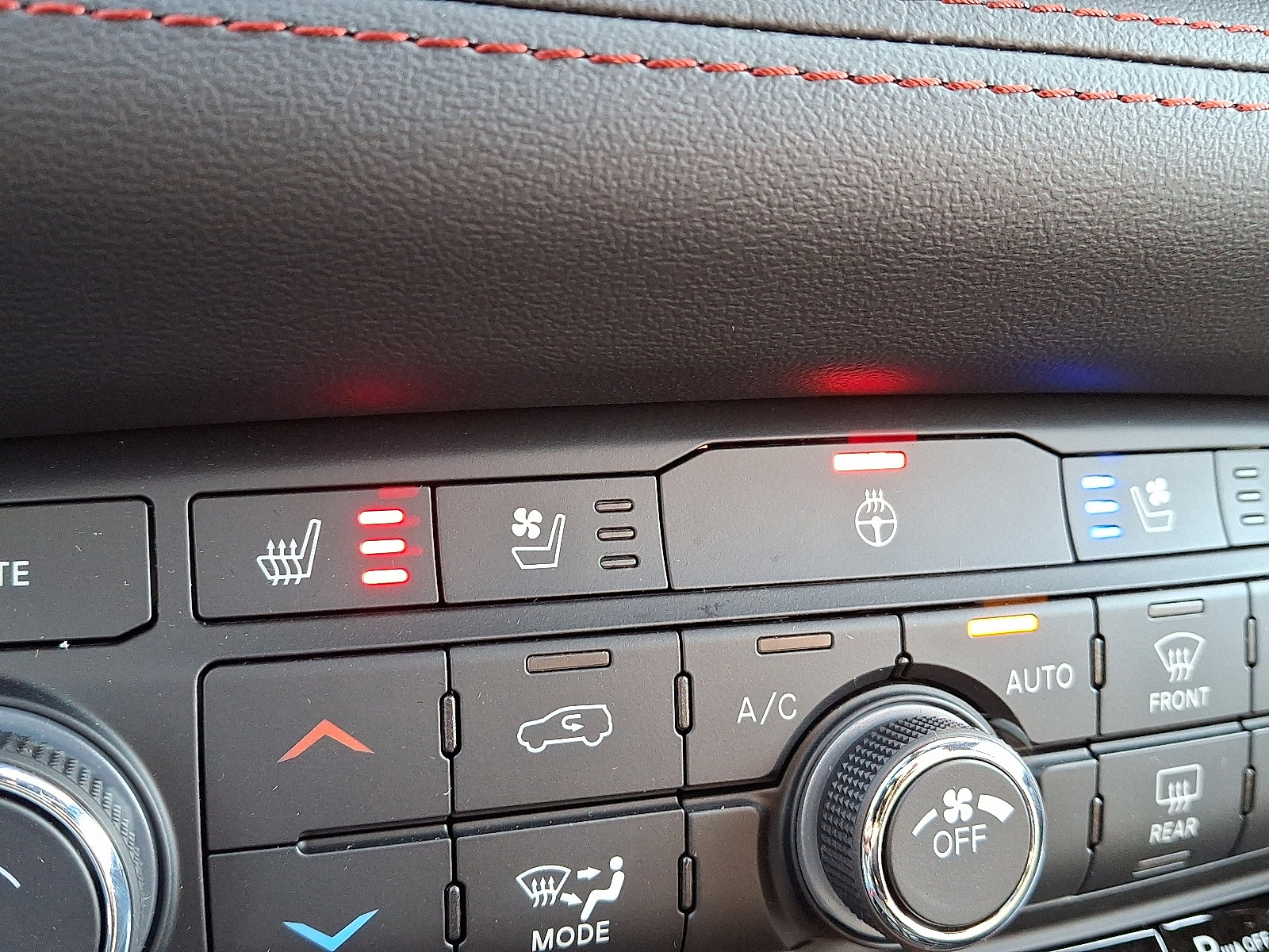 2026 Dodge Durango GT Plus - Photo 18