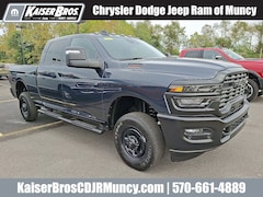 2026 Ram 2500 TRADESMAN CREW CAB 4X4 8' BOX Pickup