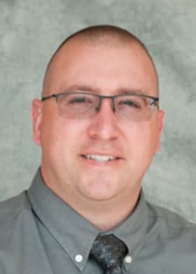 Staff member Jeff Lee from 762de5c99b06