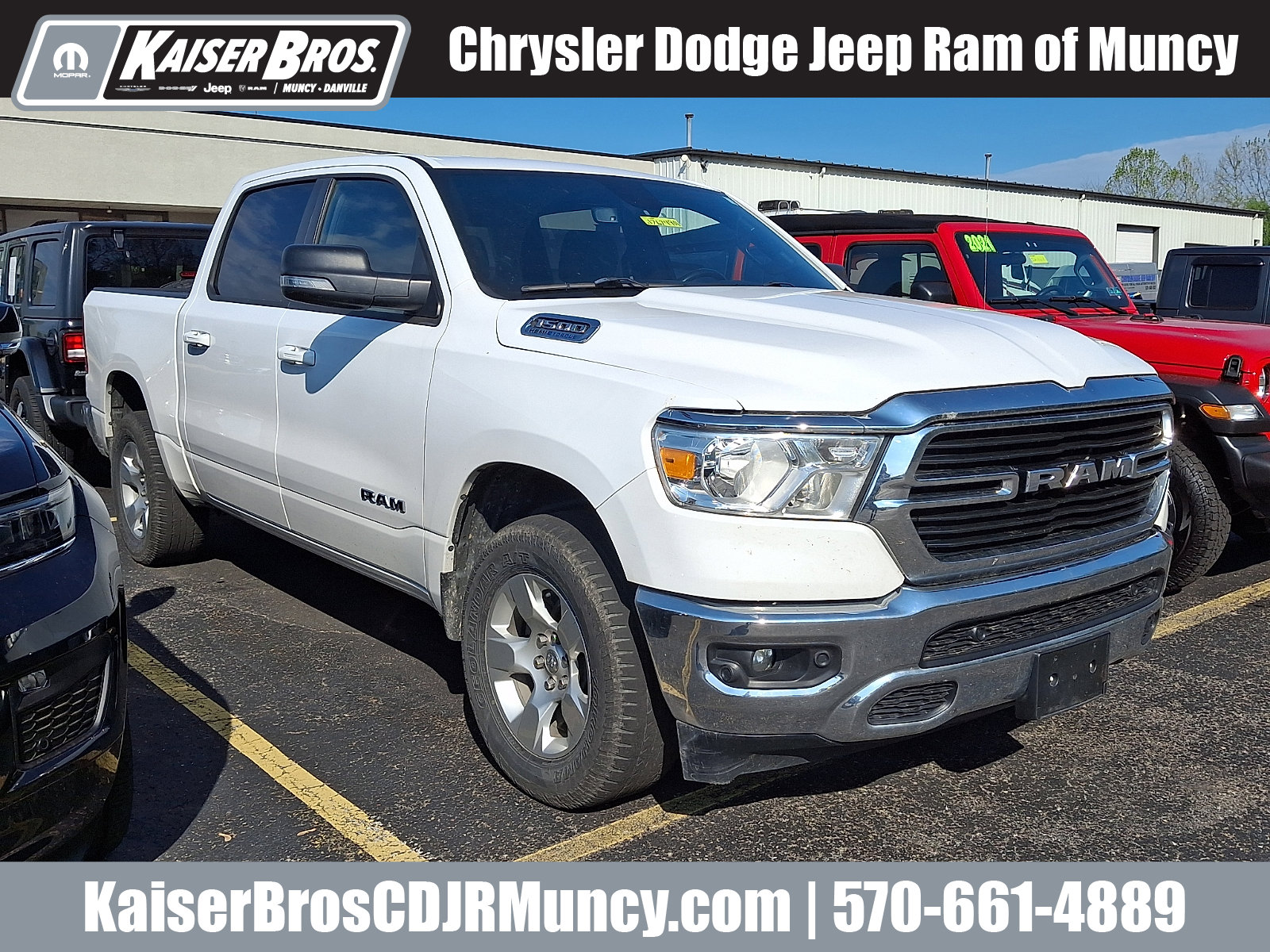 2021 RAM 1500 Big Horn/Lone Star 4x4 Crew Cab 5'7's photo