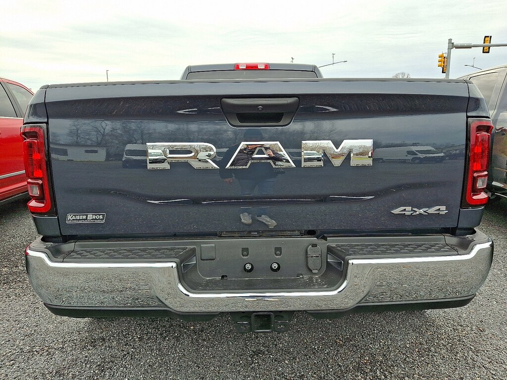 New 2026 Ram 3500 TRADESMAN CREW CAB 4X4 8' BOX Pickup