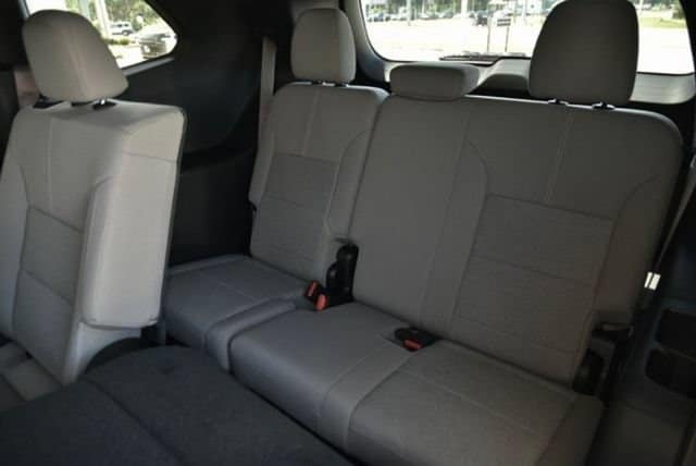 2026 GMC Acadia Elevation - Photo 14