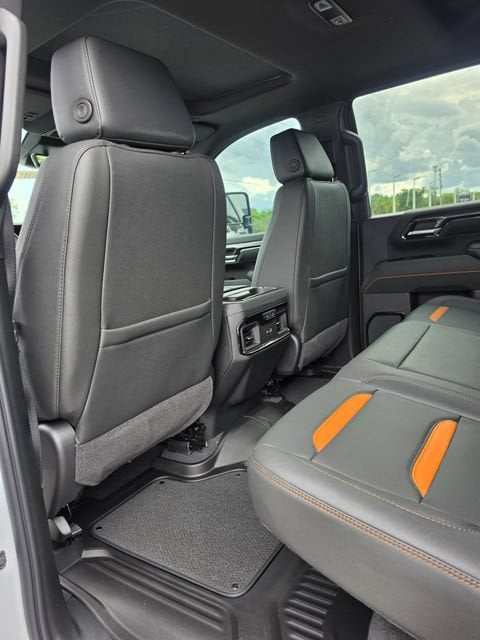 2026 GMC Sierra 2500HD AT4 - Photo 21