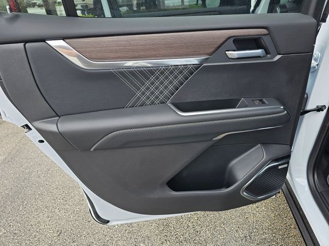 2026 GMC Acadia Denali - Photo 20