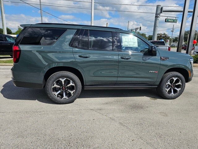 2026 Gmc Yukon AT4 Ultimate photo 3