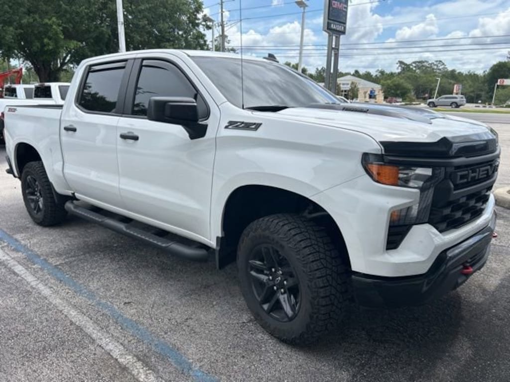 Used 2025 Chevrolet Silverado 1500 Custom Trail Boss Truck
