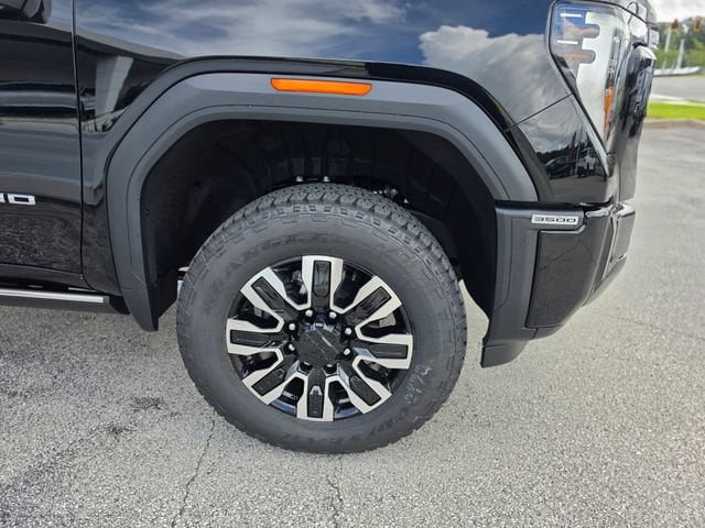 2026 GMC Sierra 3500HD Denali Ultimate - Photo 11