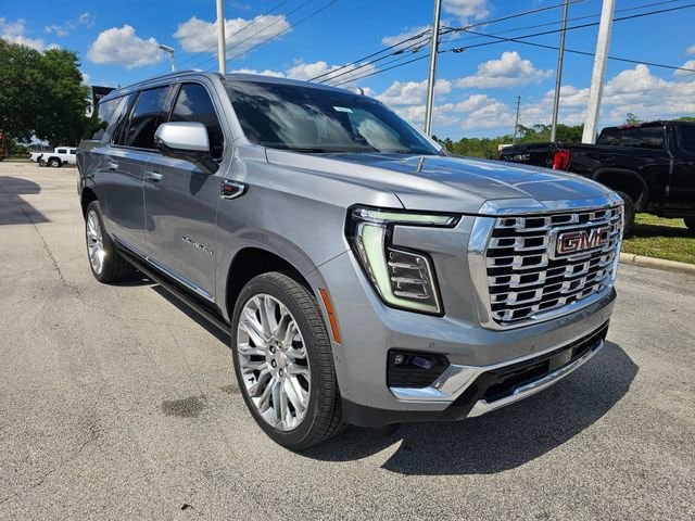 2026 GMC Yukon XL Denali - Photo 6