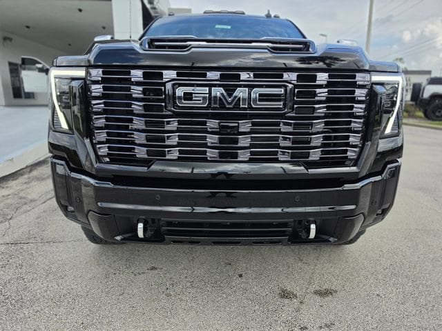 2026 GMC Sierra 3500HD Denali Ultimate - Photo 9