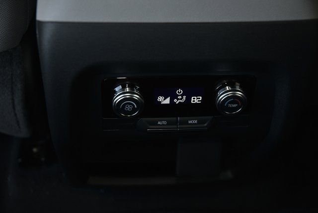 2026 GMC Acadia Elevation - Photo 19