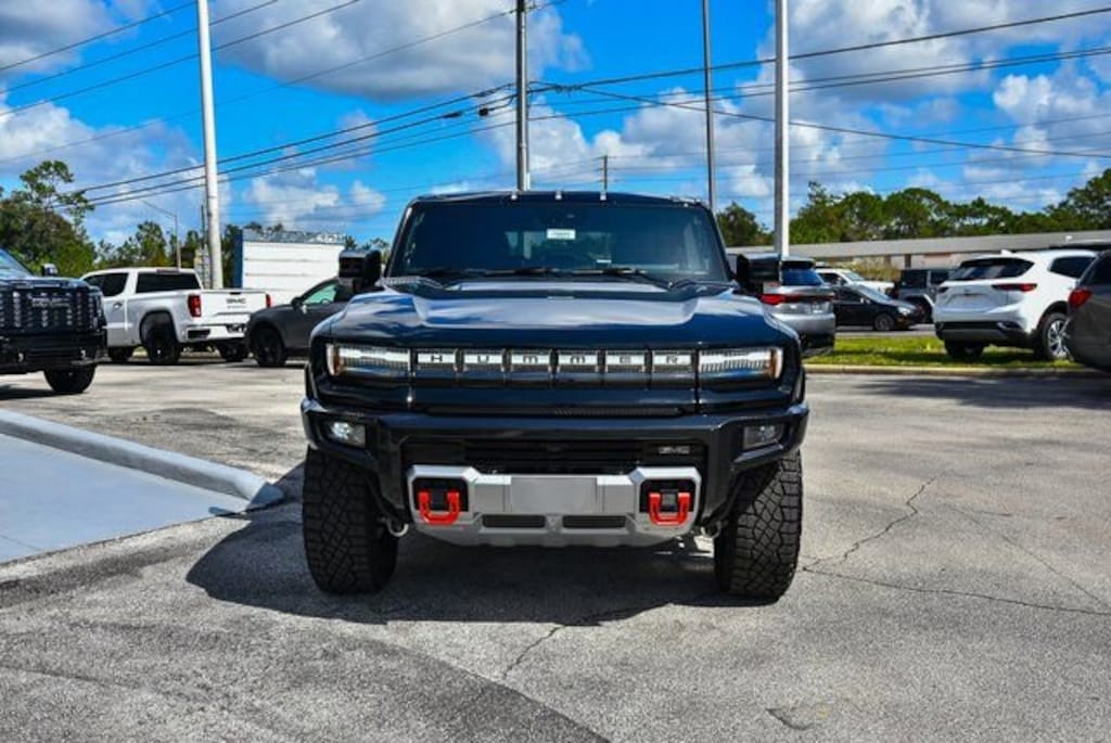 New 2025 GMC HUMMER EV 2X SUV