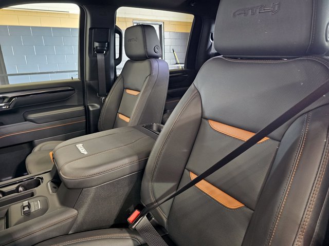 2026 GMC Sierra 3500HD AT4 - Photo 17
