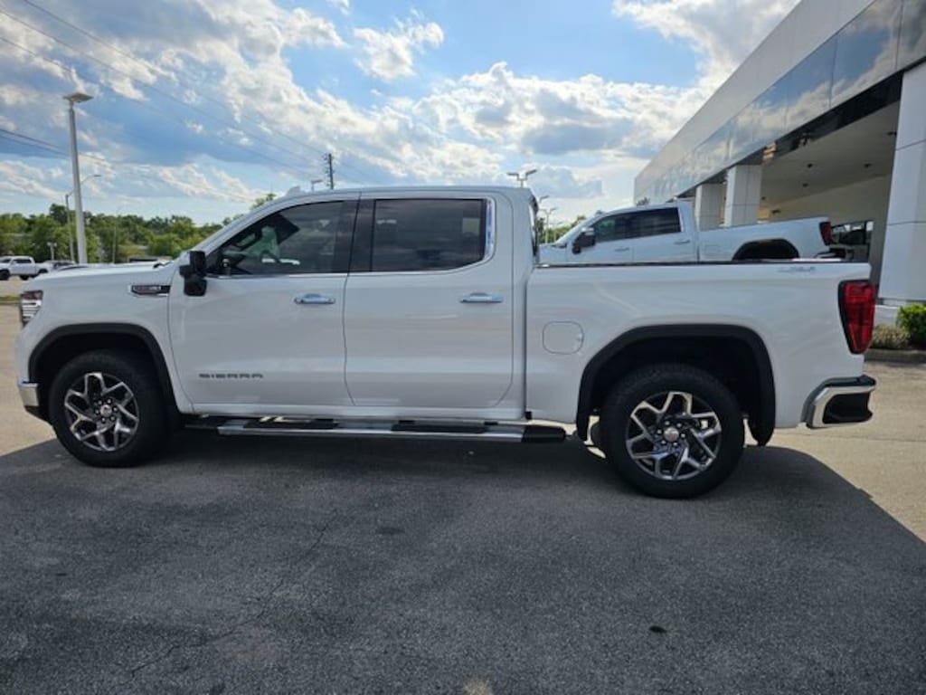 New 2026 GMC Sierra 1500 SLT Truck