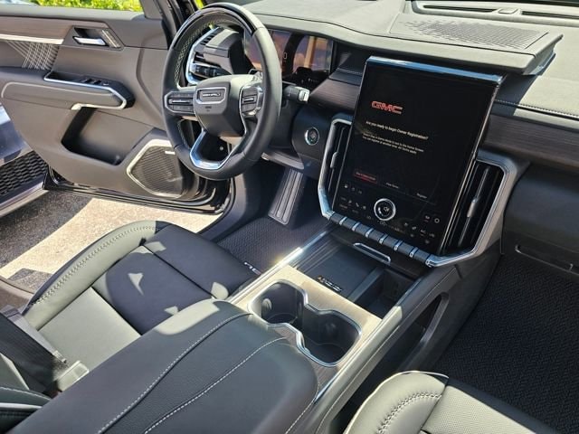 2026 GMC Acadia Denali - Photo 21