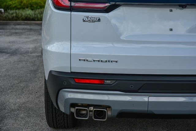 2026 GMC Acadia Elevation - Photo 8