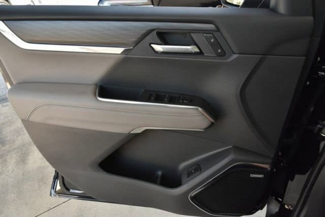 2026 GMC Acadia Elevation - Photo 7