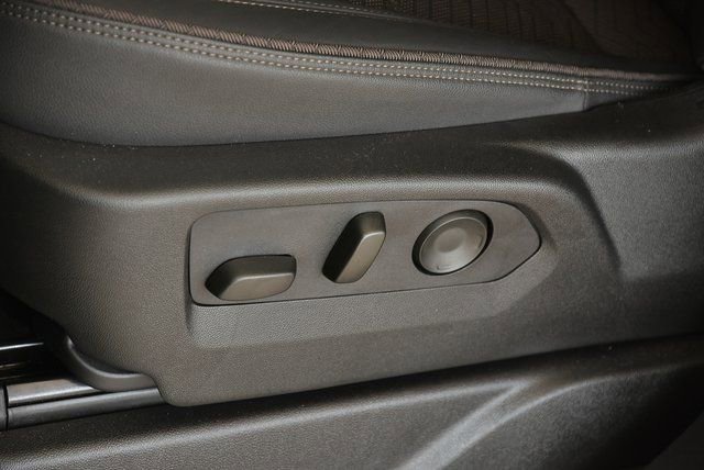 2024 Chevrolet Suburban High Country - Photo 17
