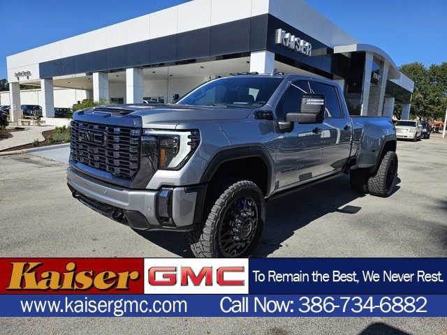 2024 GMC Sierra 3500HD Denali Ultimate's photo