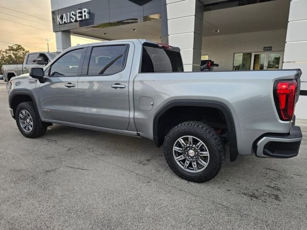 Used 2025 GMC Sierra 1500 AT4 Truck