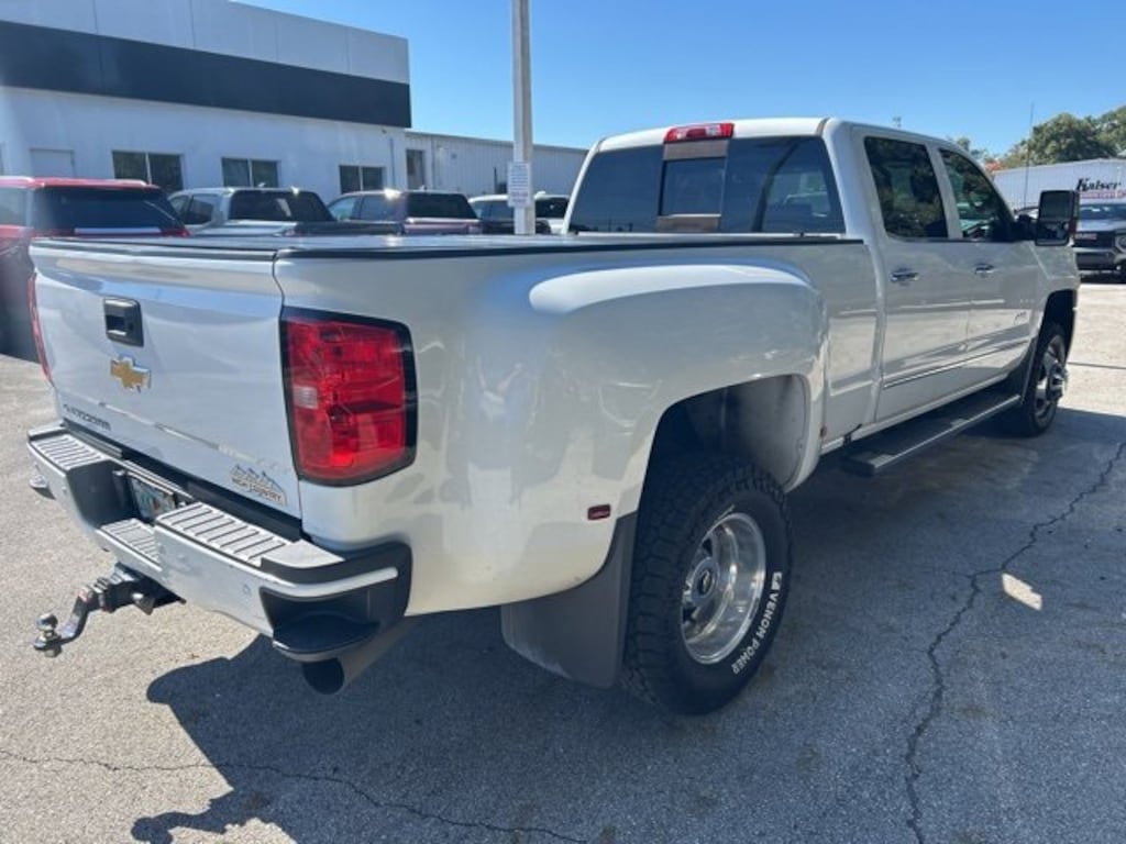 Used 2019 Chevrolet Silverado 3500 HD High Country Truck