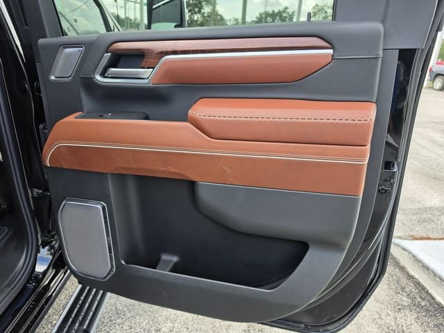 2026 GMC Sierra 3500HD Denali Ultimate - Photo 30
