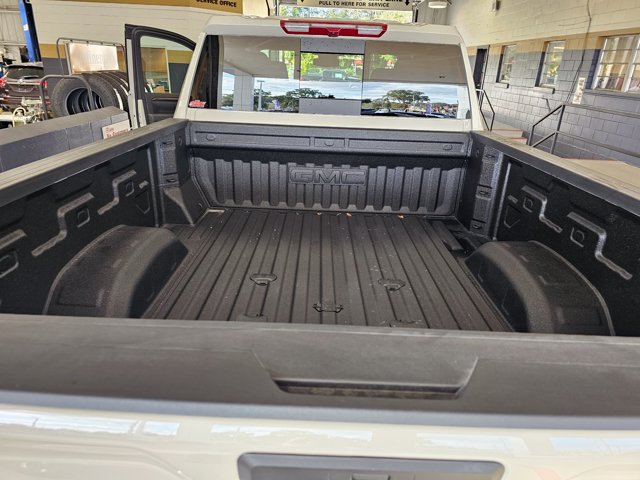 2026 GMC Sierra 3500HD AT4 - Photo 22