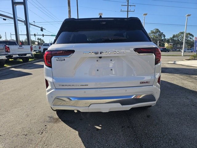 2026 Gmc Terrain Denali photo 2