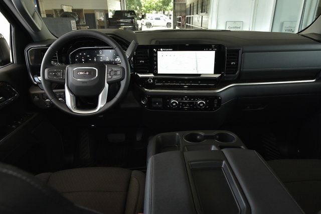 2025 GMC Sierra 1500 SLE - Photo 31