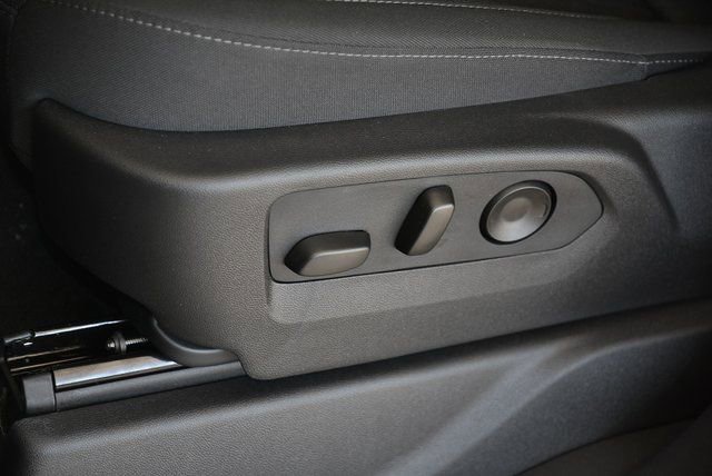 2025 GMC Sierra 1500 SLE - Photo 28