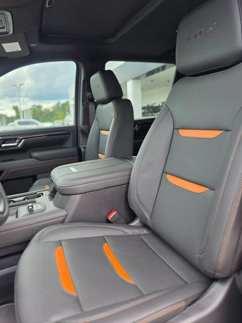 2026 GMC Sierra 2500HD AT4 - Photo 17