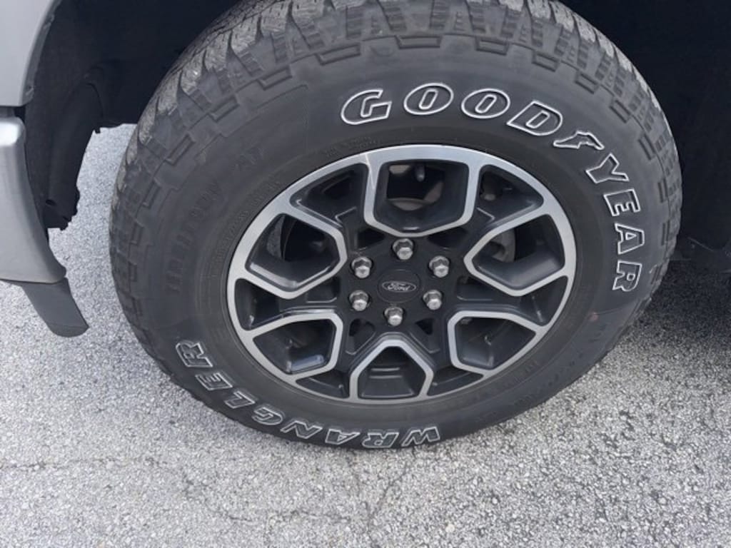 Used 2021 Ford F-150 XL Truck SuperCrew Cab