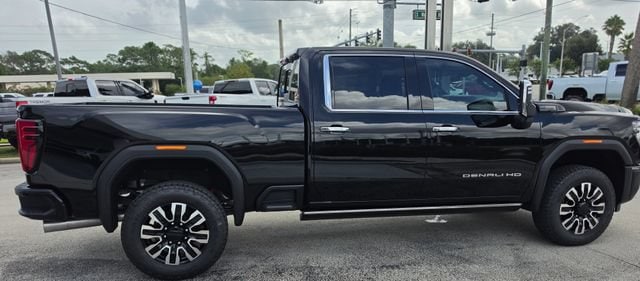 2026 GMC Sierra 3500HD Denali Ultimate - Photo 7