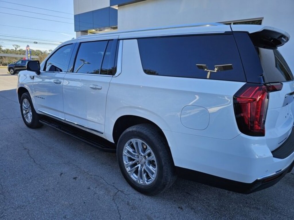 Used 2023 GMC Yukon XL SLT SUV