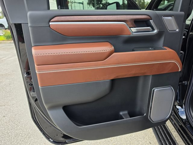 2026 GMC Sierra 3500HD Denali Ultimate - Photo 23